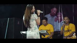 Download lagu DIFARINA INDRA - GOYANG HOT - BIKIN NAFSU - DANGDUT JOWO mp3