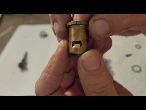 Let's take a look at the Novarossi S12 Michael Salven edition Nitro engine .12 slide carb bump start