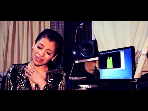 Johana Rodriguez Ft Los Varriletes - La Justicia No Escucho