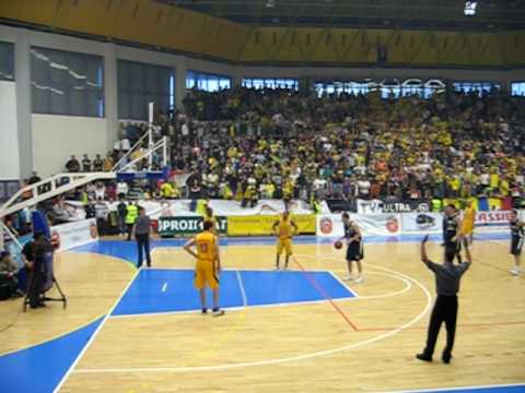 CSU Sibiu - Elba Timisoara (playoff 2010 - game 5) - end of game