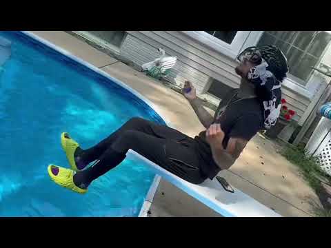 BadmonBENZ - DRAGGIN 🐉 {official vizual}