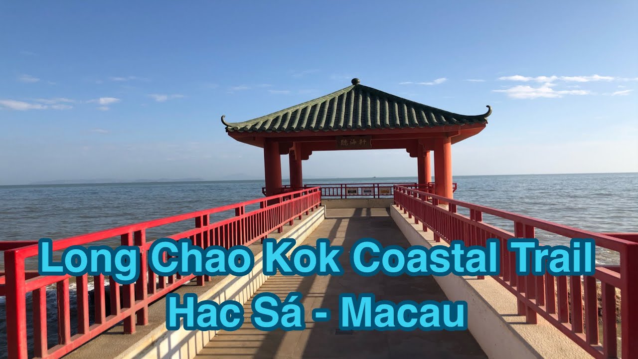 Enjoy a refreshing hike at Long Chao Kok Coastal Trail