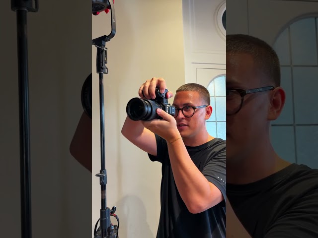 Video teaser per Nikon Z6III Test von Marvin: Autofokus, 6K-Video & Verarbeitung für Kreative geprüft