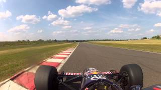 preview picture of video 'LRS Formula : Magny-Cours Club en caméra embarquée Formule 1 Triplace'