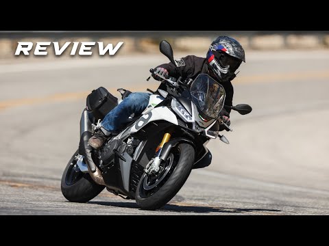 2021 Aprilia Tuono V4 Review / @motogeo