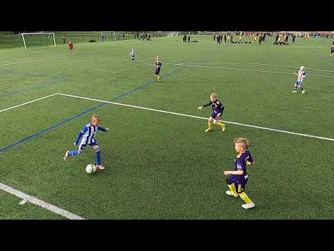 Käpa Kevätturnaus 2022 PEPO/Lila - HJK/Sininen  Pojat E10 Elite 8v8 (2012)