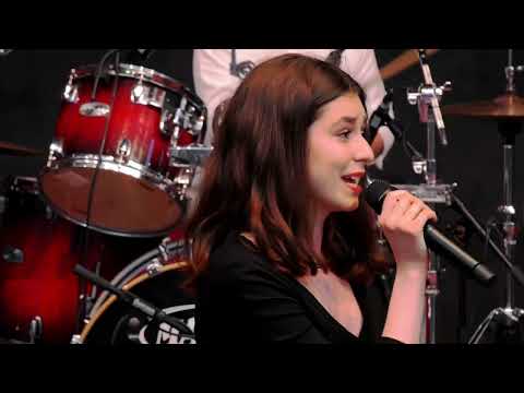 Petran Music School - Russian Roulette (Rihanna)