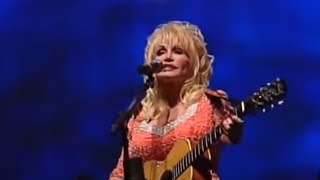 Dolly Parton Performs Rocky Top for University of Tennessee Graduates