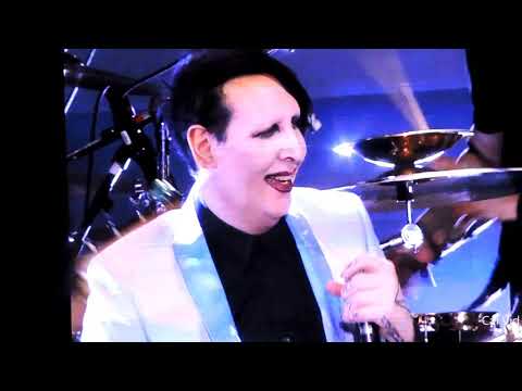 Hollywood Vampires & Marilyn Manson I'm Eighteen, People Who Died ft. Johnny Depp