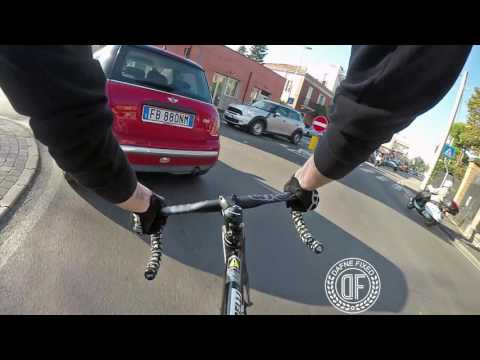 Wolfbotts in Fixedgear test inside the traffic  with gopro hero5