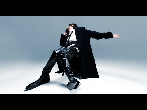 Madeon - Hi! (Official Video)