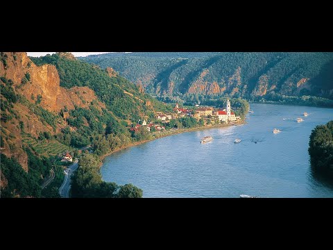 [3 Hours] Classical Music for Studying, Relaxing and Sleeping_ The Blue Danube by Johann Strauss