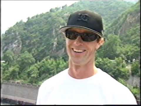 Danny Way jumps over that big wall in China 2005