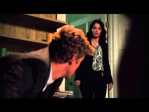The Mentalist 6x05- Jane, Lisbon final scene:"Red John has a tattoo on his left shoulder"
