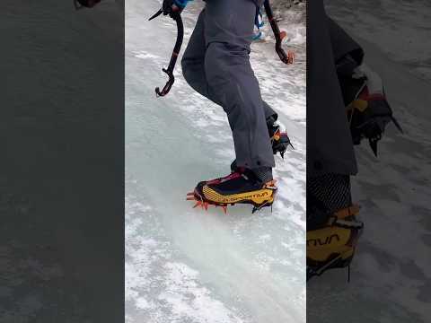 Power of crampon #explore #climbing #youtubeshorts #mountains #crampons #knot #expedition #travel