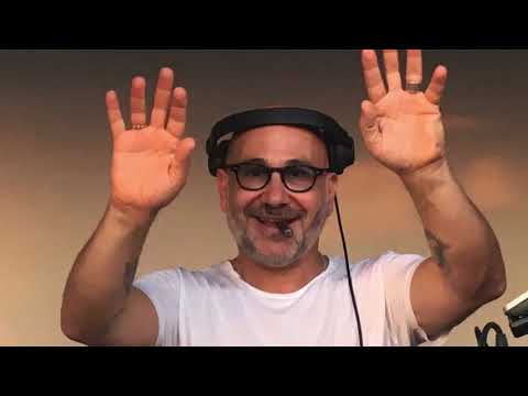 Gigi Squillante  Volpe   De Feo   Sarrek (NoOneKnowns progressive edit)