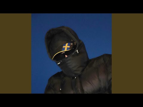 Le Roi est Mort, Vive le Roi!