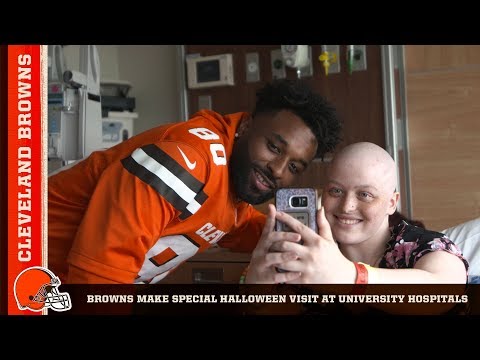 Browns visit UH Rainbow Babies & Children's Hospitals...