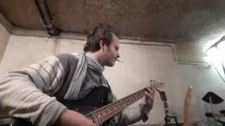 Video thumbnail for Ibanez TR 70 Bass riff. by Nebz 1973