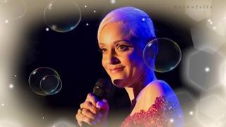 Mariza sings Por ti