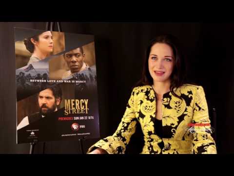 Hannah James on Mercy Street sweethearts Frank and Emma