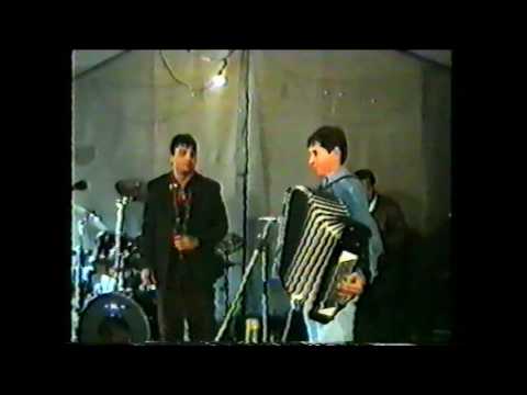 Георги Янев - Цигулка,Петър Ралчев - Акордеон,Иво Папазов - Кларинет,Матьо Добрев - Кавал - 3 част