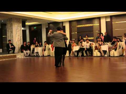 Cecilia Capello & Diego Amorin 1/2 @ 2014 Shanghai Tango festival