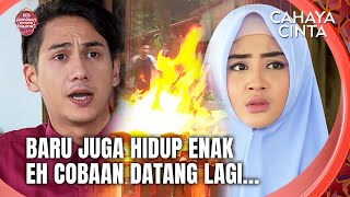 Download lagu Gagal Bahagiain Keluarga, Irfan Jadi Insekyur | Cahaya Cinta Eps 46 FULL mp3