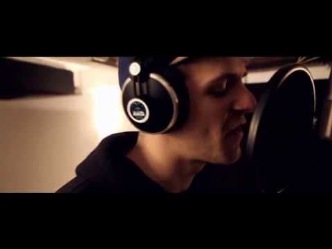 Backenfutter & Delirium - Hamburger Wetter (Official HD Version)