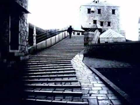'Gdje Neretva hladna tece' - MOSTAR