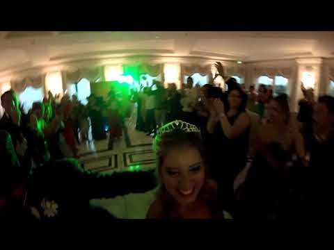 Entrata Sposi Divertente Alternativa - Plaza Vasto - Animazione Francesco Barattucci Showman