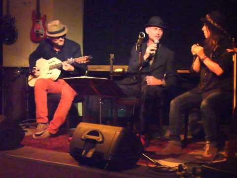 The true sparrows feat. Geneviève Dartevelle: special rider blues