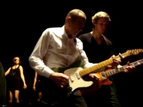 19 Francis Rossi - Twenty Wild Horses - Sheffield 17.05.10