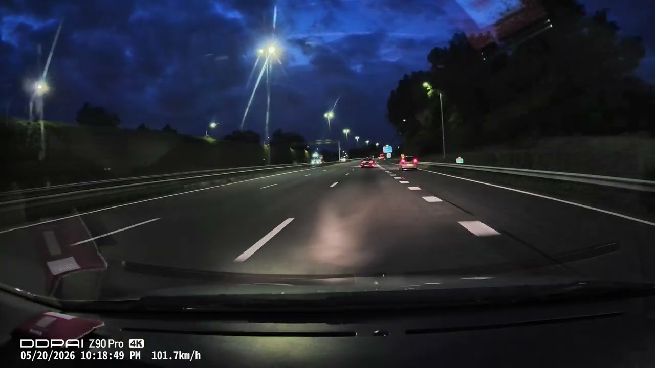 DDPAI Dashcam demobeeld 1 - YouTube