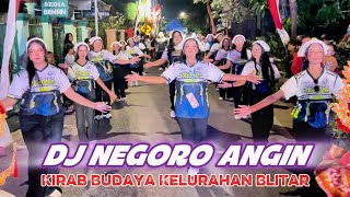 Download lagu Performing DJ Negoro Angin Carnival Dance at the Blitar Village Cultural Parade with the Ayem Ten... mp3
