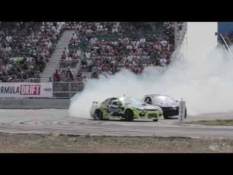 Matt Field Leading Martin Langlois - Formula Drift Canada World 2015
