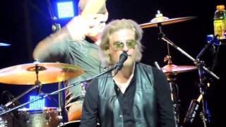 Hall &amp; Oates Hollywood Bowl Live in Los Angeles 2016