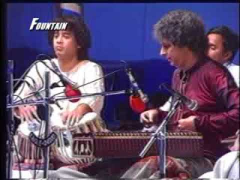 Ustad Zakir Hussain vs Pandit Shivkumar Sharma Jugalbandi - Tabla & Santoor — वीडियो थंबनेल