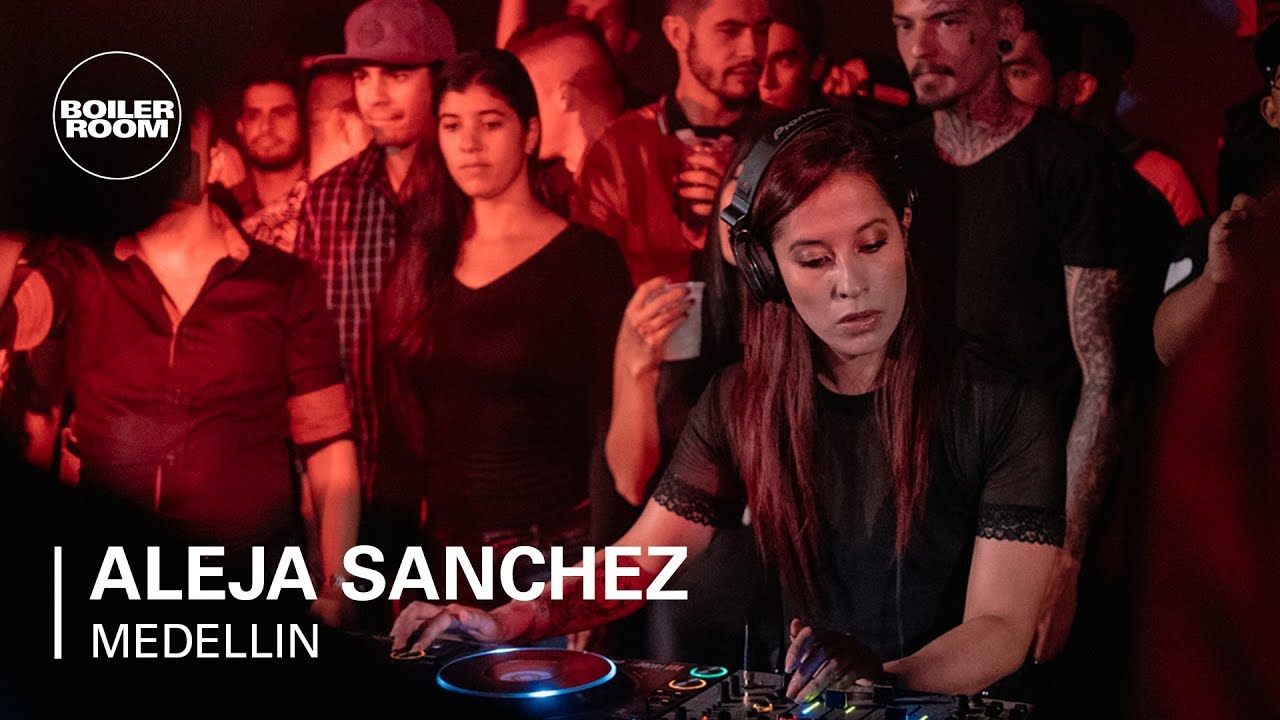 Unknown Artist - Boiler Room x Hostelworld: Selina Medellin