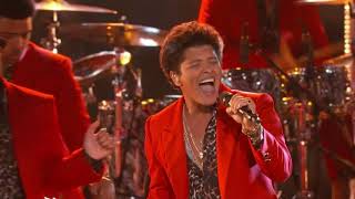Bruno Mars Classic-Treasure Live HD (The Voice)