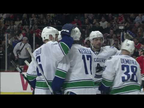 Canucks At Blackhawks - Ryan Kesler Goal - 03.05.10 - HD