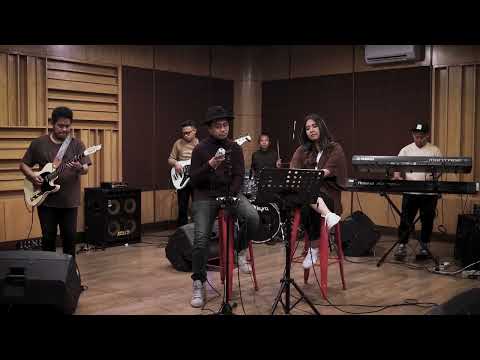 Medley Kahitna & Glenn Fredly - Soulmate , Akhir Cerita Cinta (Cover by Gruvytown)