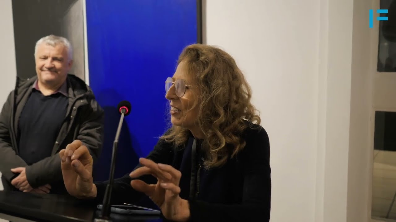 Vernissage "bleu" De Ahlam Lemseffer