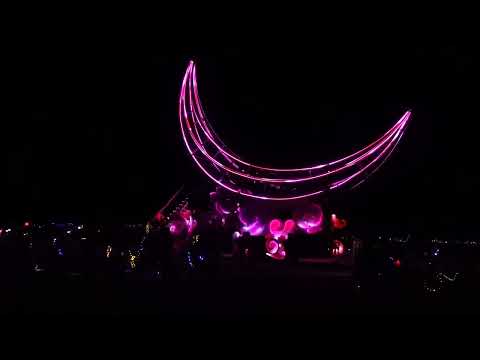 20220828 Burning Man Luna