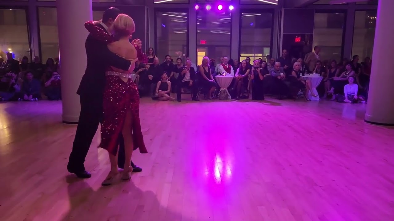 Analia Carreño and Luis Ramirez -  Remolino