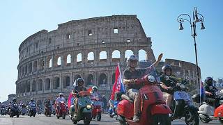 Roma celebra el 80 aniversario de Vespa