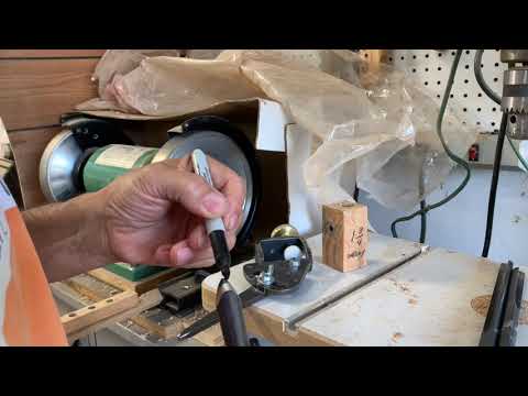 Sharpening a bowl gouge
