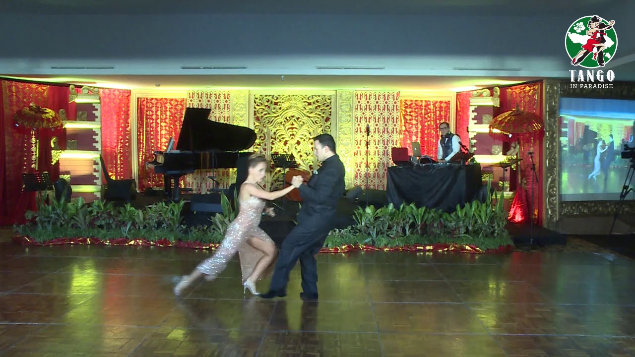 Leandro Oliver y Laila Rezk (Tango in Paradise 2017 - Gala Show) Part II