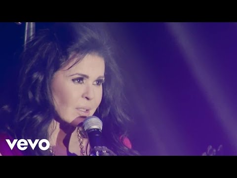 María Conchita Alonso - Acaríciame (Live)