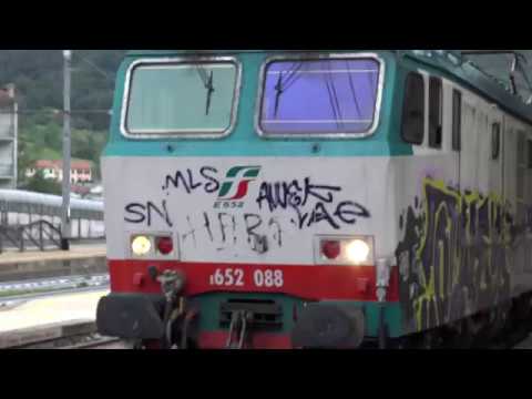 LA PARTENZA DELLA E.652 CON MERCI DA RONCO SCRIVIA (GE) 7 - 6 - 2018